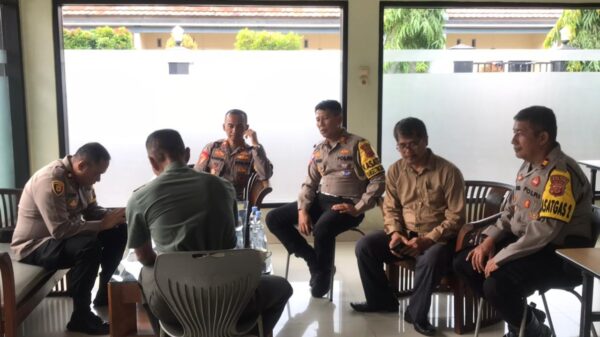 Foto : Polres Banjar Amankan Pelaksanaan Rapat Pleno Terbuka Rekapitulasi Tingkat KPUD Kota Banjar